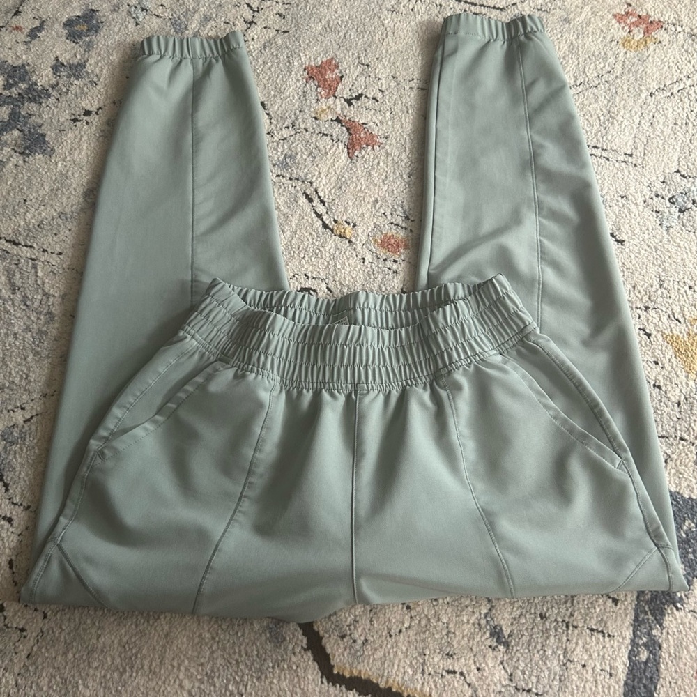 Yogalicious Sage Green Polyester Jogger Pants_Small